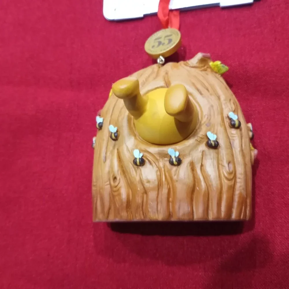 Disney Winnie the Pooh & Honey Tree Legacy Ornament 55th Anniversary NWT NIB